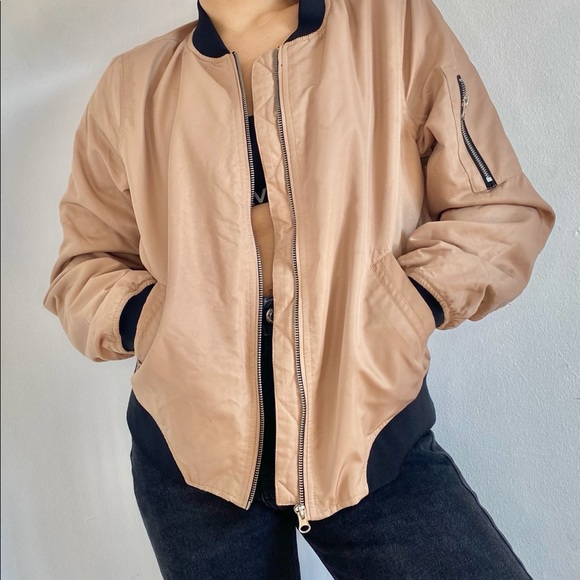 Bomber jacket - Picture 2 of 3